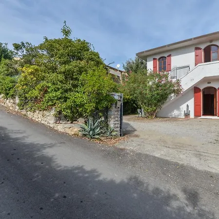Apartment Salita Bellavista Cavo